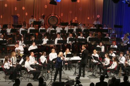 49.božično novoletni koncert Godbe Cerknica z gosti 57 Foto Ljubo Vukelič